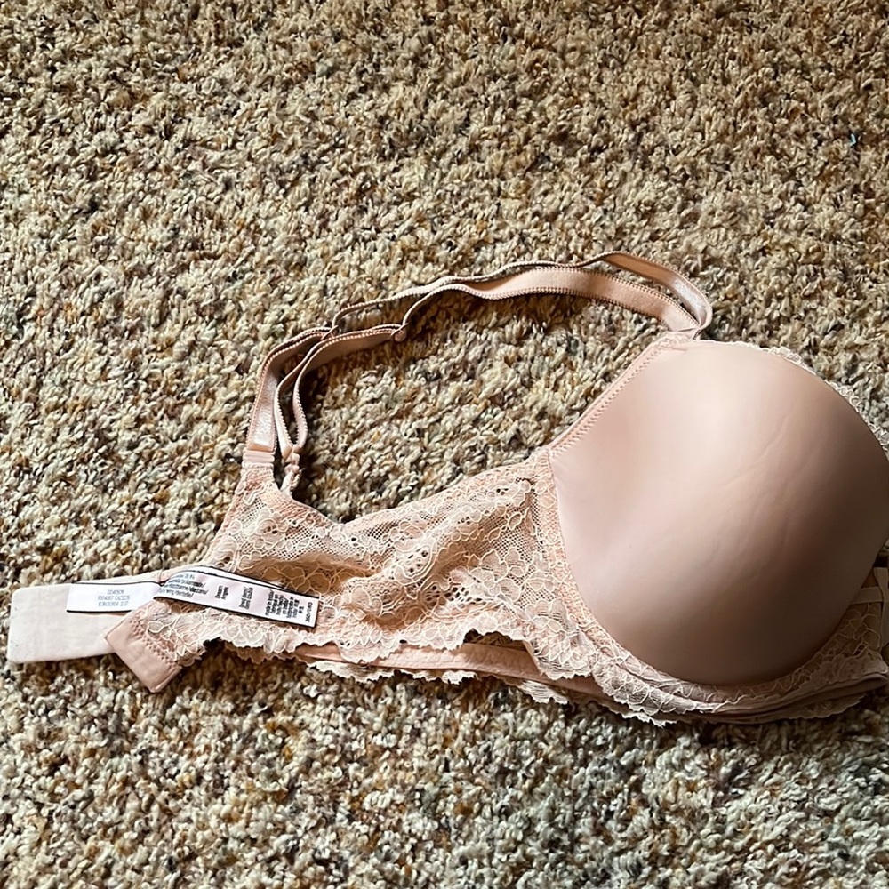 Victoria’s Secret bra